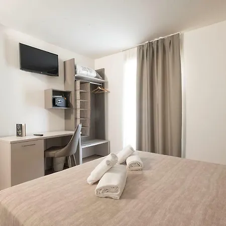 Casa Novecentotre & 3* טריאסטה