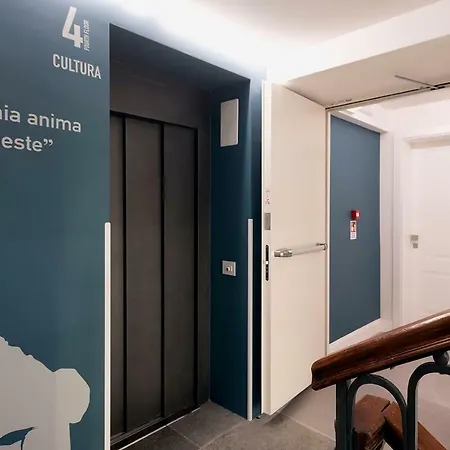 Casa Novecentotre & בית הארחה 3*