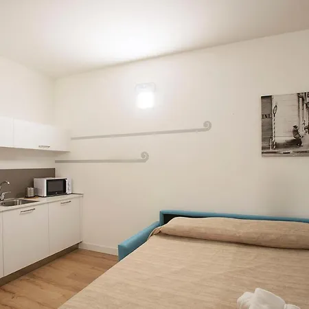 Πανσιόν Casa Novecentotre & 3*